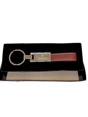 Maserati of Wilmington Pike Leather Keychain with Metal Accent